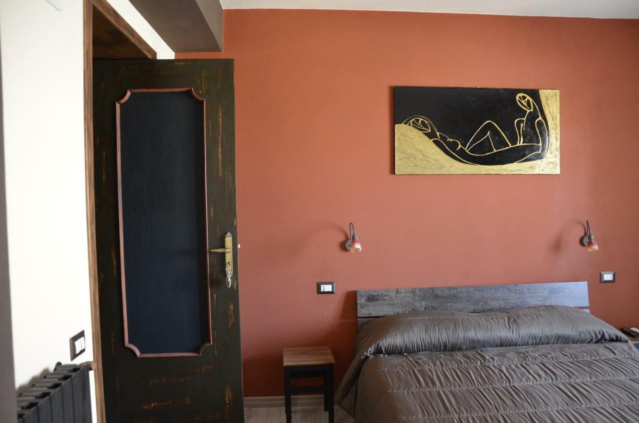 Artista B&B Càbras Esterno foto